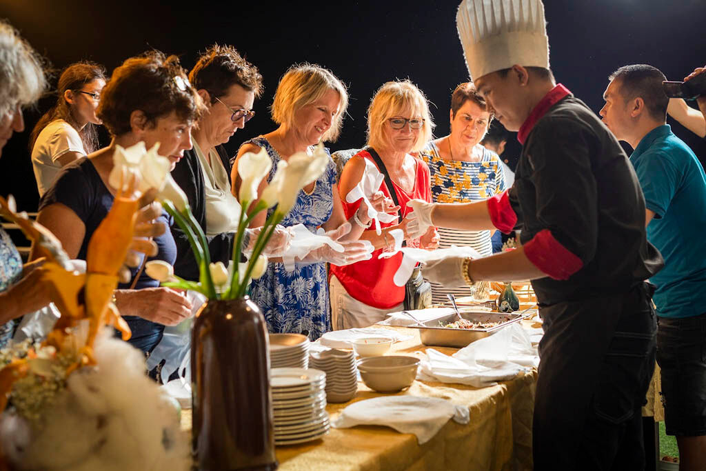 Master Vietnamese flavors in hands-on sessions